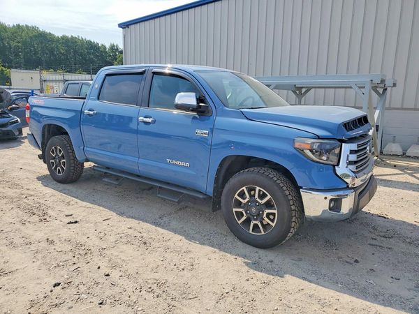 2020 TOYOTA TUNDRA