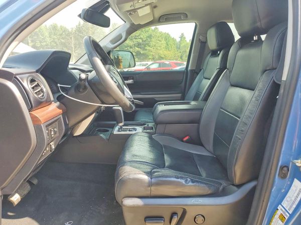 2020 TOYOTA TUNDRA