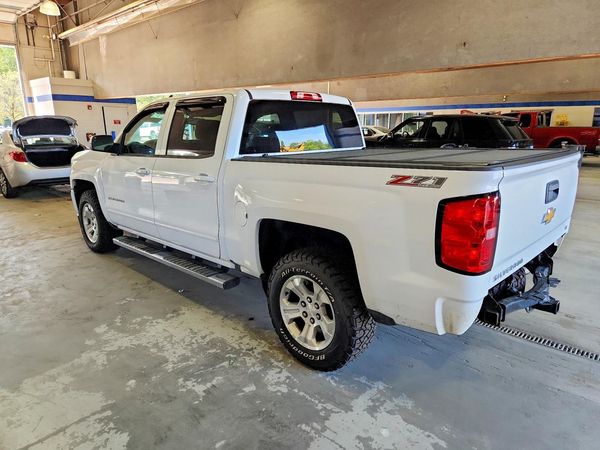 2017 CHEVROLET SILVERADO LT