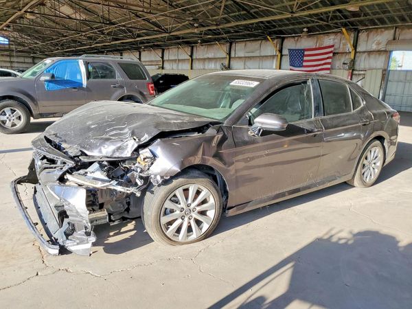 2019 TOYOTA CAMRY L/LE/SE/XLE — Front 3/4