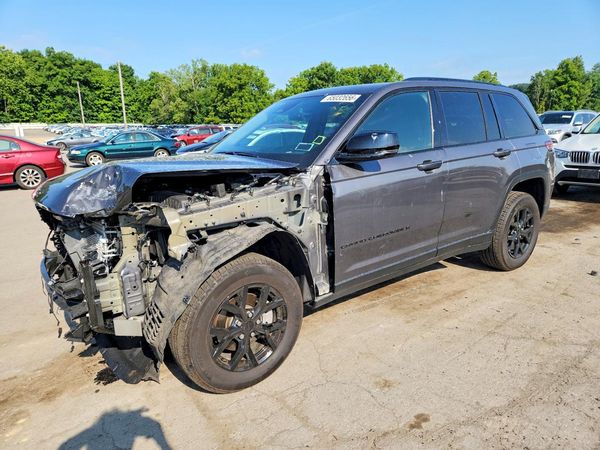 2025 JEEP GRAND CHEROKEE