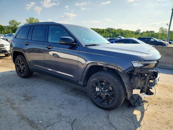 2025 JEEP GRAND CHEROKEE