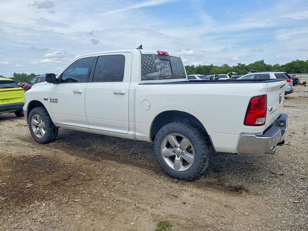2014 RAM 1500 SLT CREW CAB 4X4
