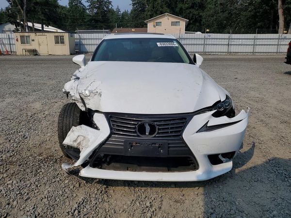 2014 LEXUS IS