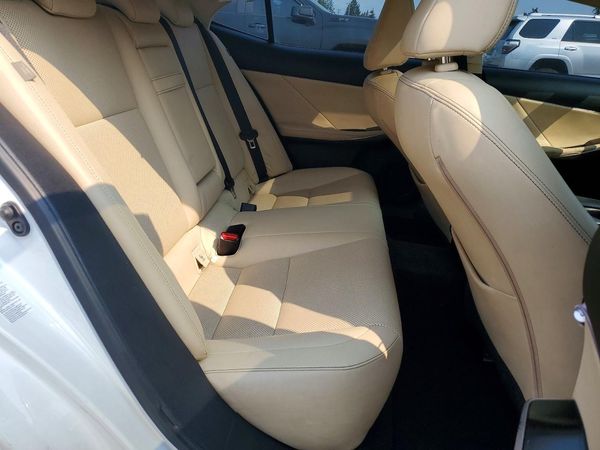 2014 LEXUS IS
