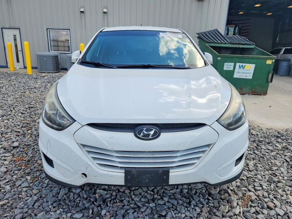 2015 HYUNDAI TUCSON GL (Middle-Low)