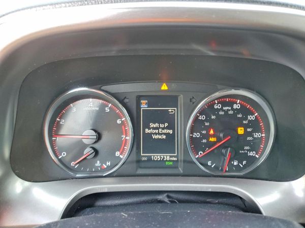 2016 TOYOTA RAV4 SE (S Grade)