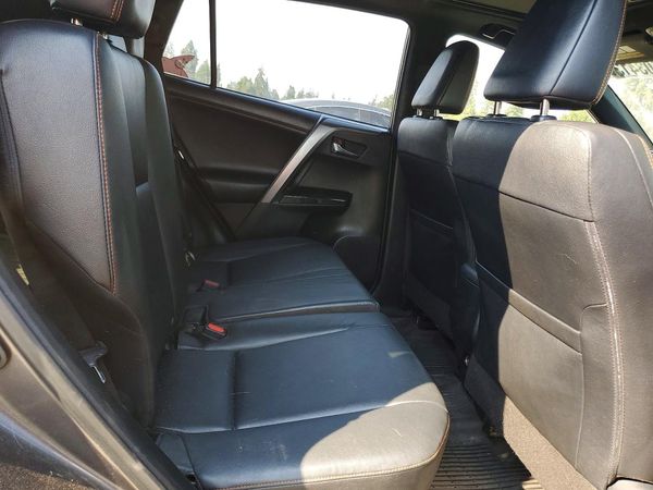 2016 TOYOTA RAV4 SE (S Grade)
