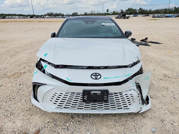 2026 TOYOTA CAMRY