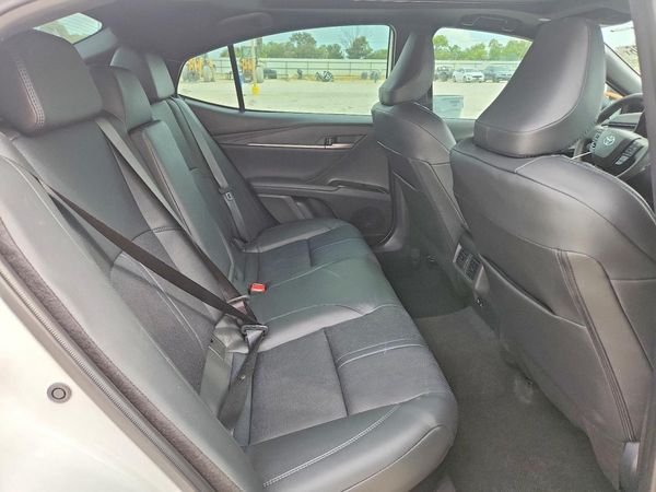 2026 TOYOTA CAMRY