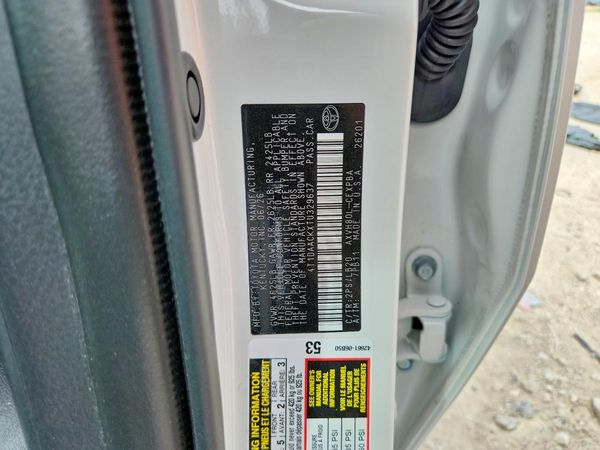 2026 TOYOTA CAMRY