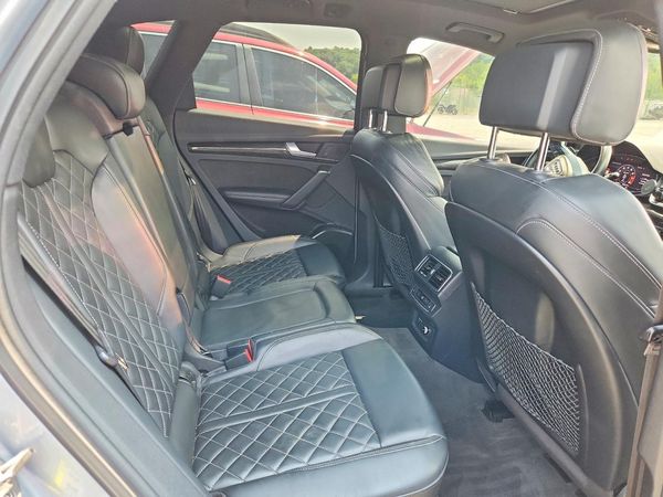 2019 AUDI SQ5