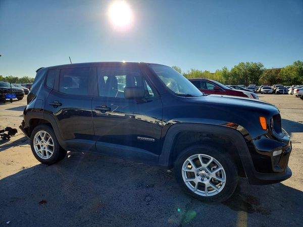 2023 JEEP RENEGADE Latitude, Upland