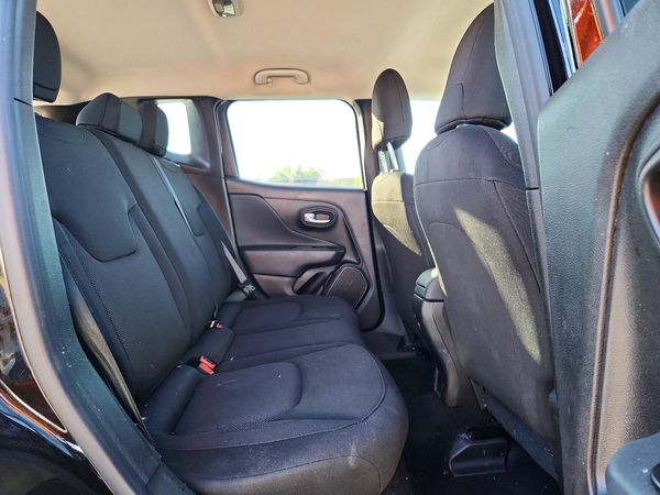 2023 JEEP RENEGADE Latitude, Upland