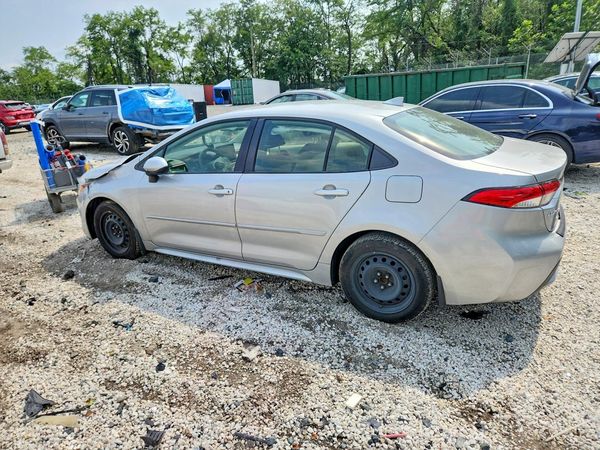 2022 TOYOTA COROLLA