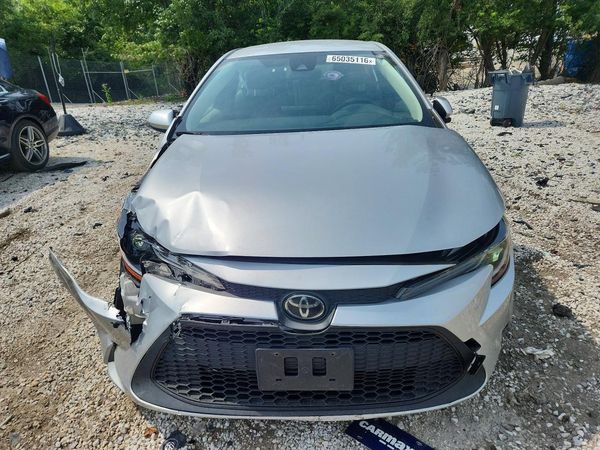 2022 TOYOTA COROLLA