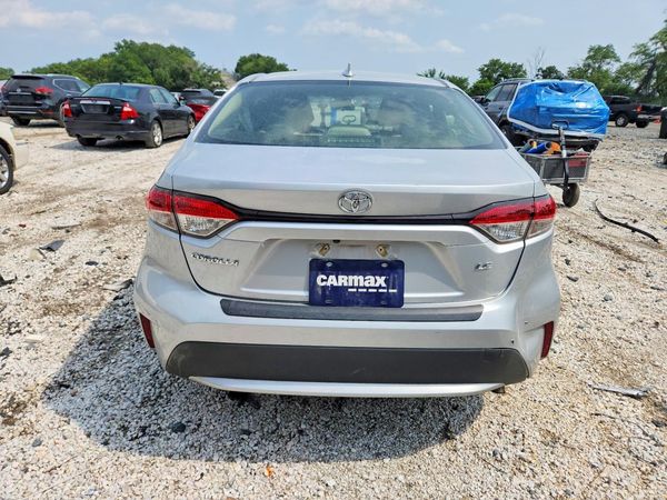 2022 TOYOTA COROLLA