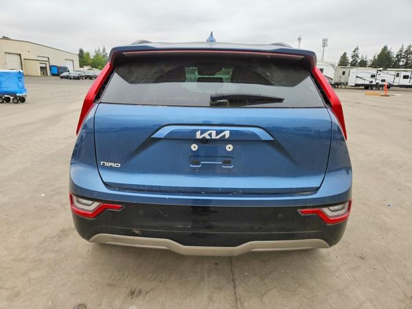2023 KIA NIRO