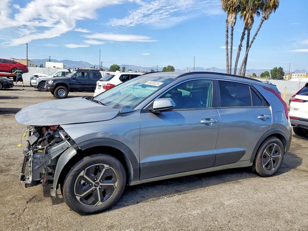 2024 KIA NIRO