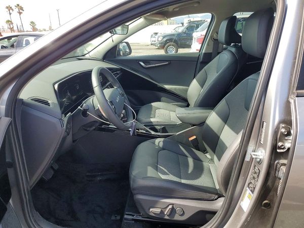 2024 KIA NIRO