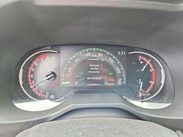 2023 TOYOTA RAV4 XLE