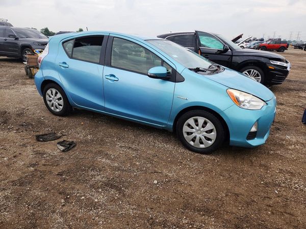 2012 TOYOTA PRIUS