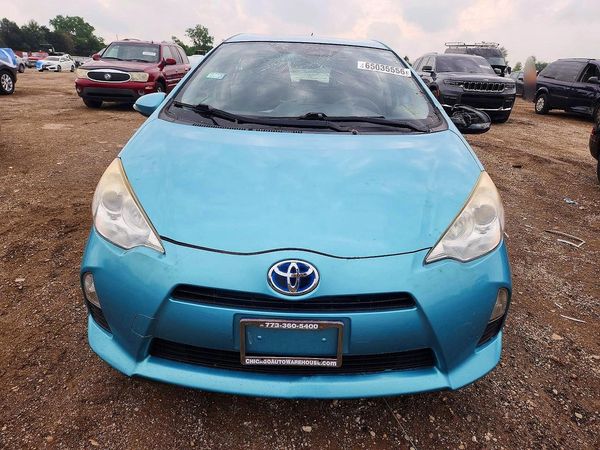 2012 TOYOTA PRIUS