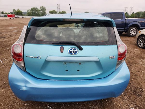 2012 TOYOTA PRIUS
