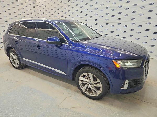 2021 AUDI Q7 quattro Premium Plus