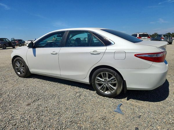 2017 TOYOTA CAMRY