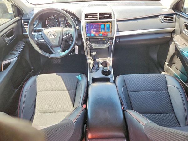 2017 TOYOTA CAMRY