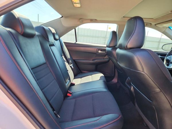 2017 TOYOTA CAMRY