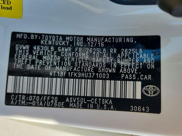 2017 TOYOTA CAMRY