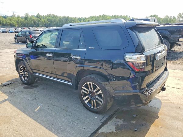 2024 TOYOTA 4RUNNER