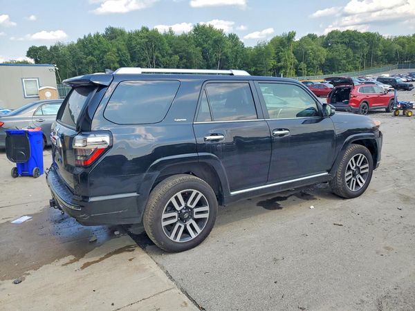 2024 TOYOTA 4RUNNER