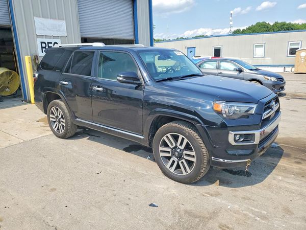 2024 TOYOTA 4RUNNER