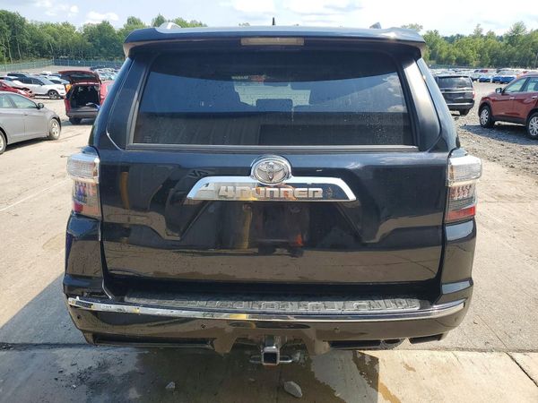 2024 TOYOTA 4RUNNER