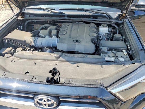 2024 TOYOTA 4RUNNER