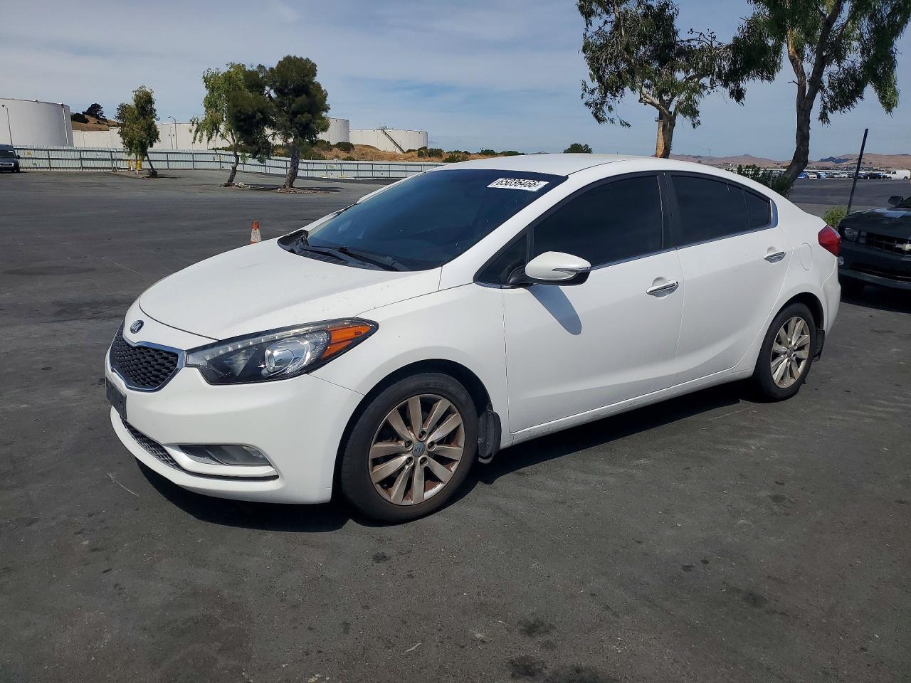 2014 KIA FORTE LX, EX