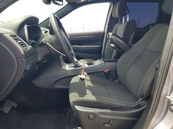 2018 JEEP GRAND CHEROKEE Laredo