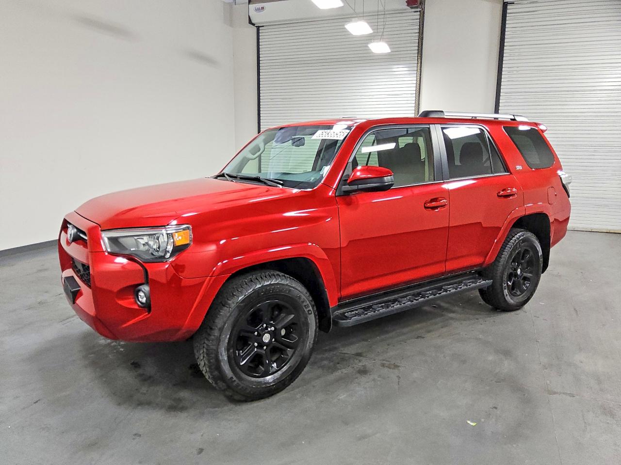 2024 TOYOTA 4RUNNER SR5 — Front 3/4