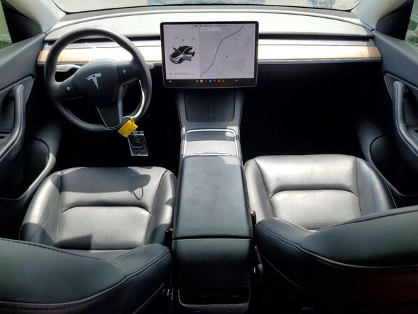 2021 TESLA MODEL Y