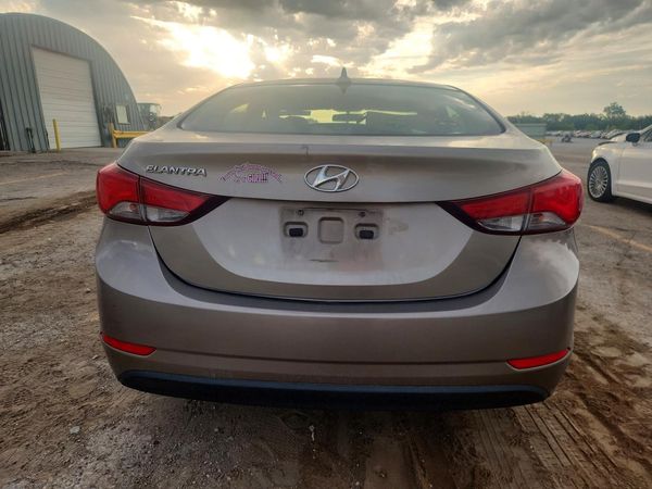 2014 HYUNDAI ELANTRA GLS(Middle)