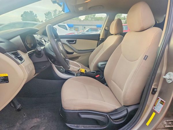 2014 HYUNDAI ELANTRA GLS(Middle)