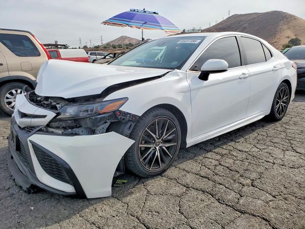 2021 TOYOTA CAMRY