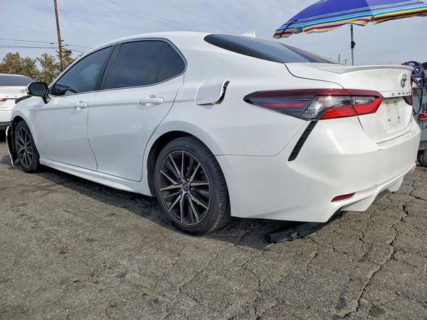 2021 TOYOTA CAMRY