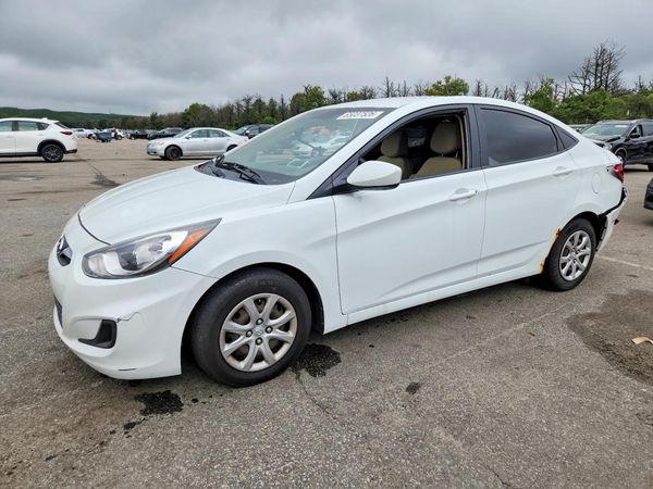 2014 HYUNDAI ACCENT
