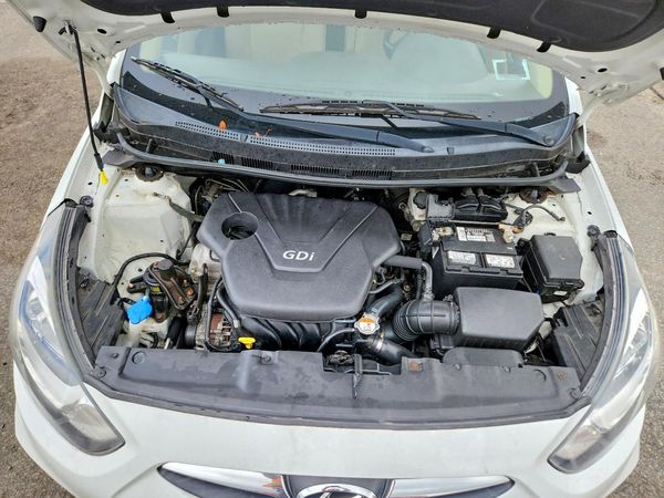 2014 HYUNDAI ACCENT