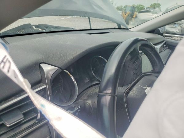 2020 TOYOTA CAMRY SE — ODOM