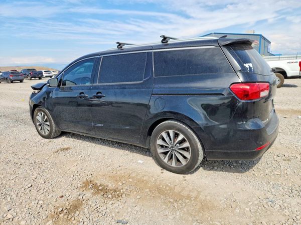 2015 KIA SEDONA